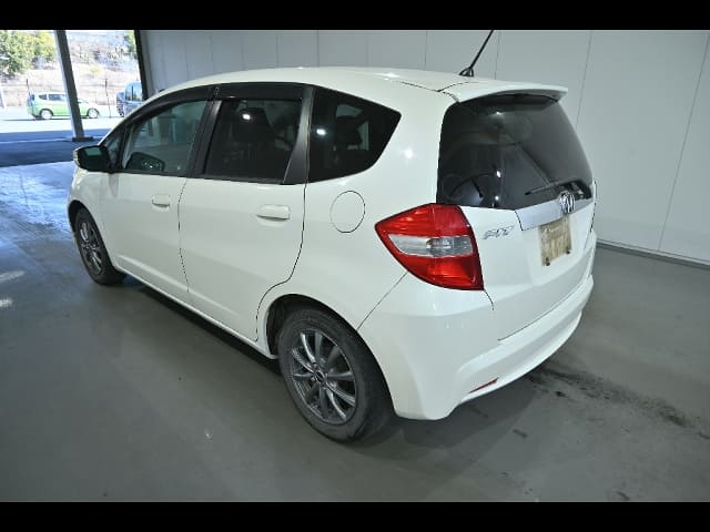 2011 HONDA Fit