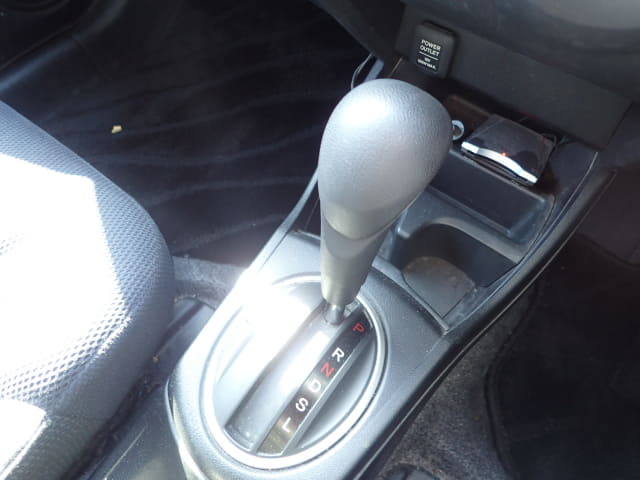 2011 HONDA Fit Hybrid