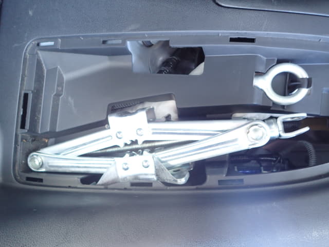 2011 HONDA Fit Hybrid