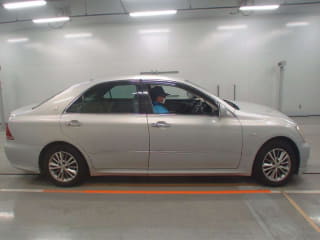 2005 TOYOTA Crown