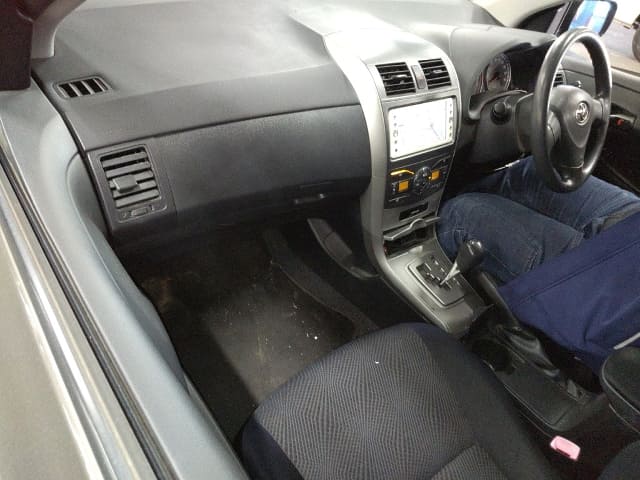 2011 TOYOTA Corolla Fielder