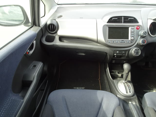 2010 HONDA Fit