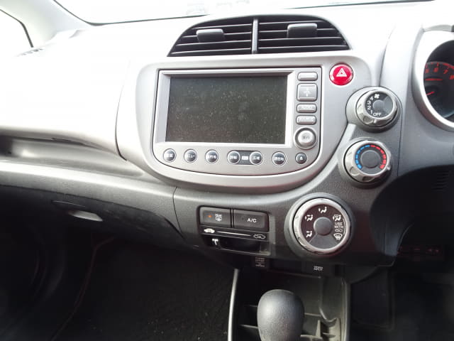 2010 HONDA Fit