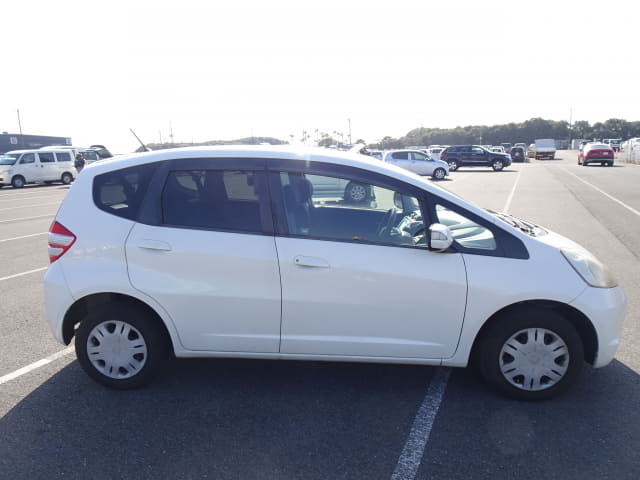 2009 HONDA Fit