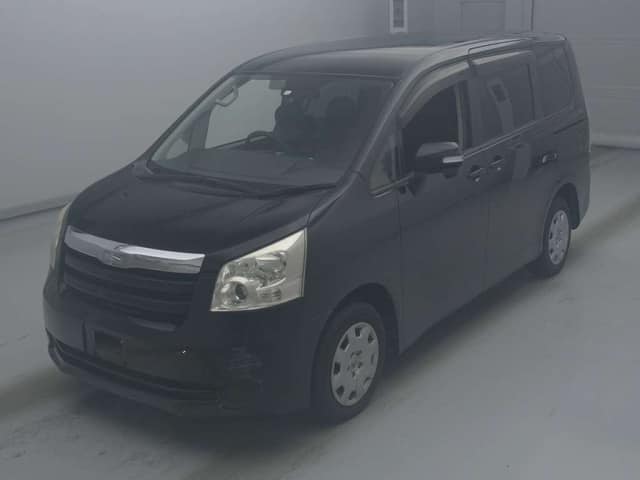 2008 TOYOTA Noah