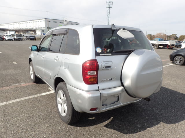 2005 TOYOTA RAV4