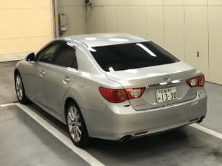 2010 TOYOTA Mark X
