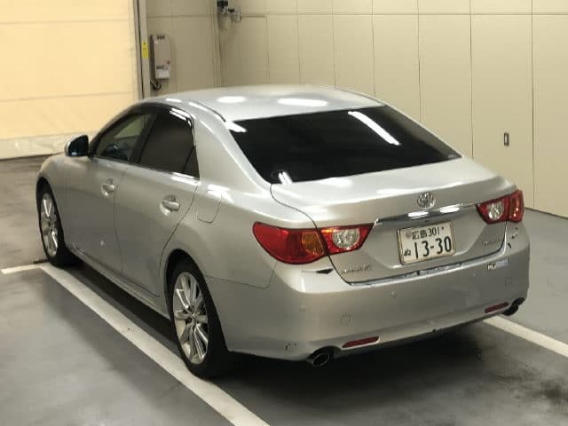 2010 TOYOTA Mark X