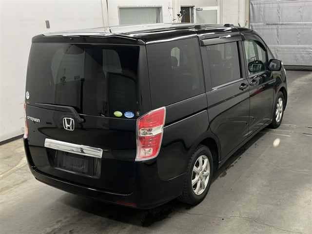 2010 HONDA Step WGN