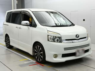 2007 TOYOTA Voxy
