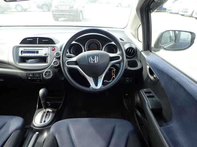 2011 HONDA Fit