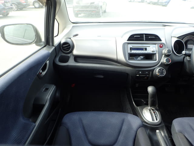 2011 HONDA Fit