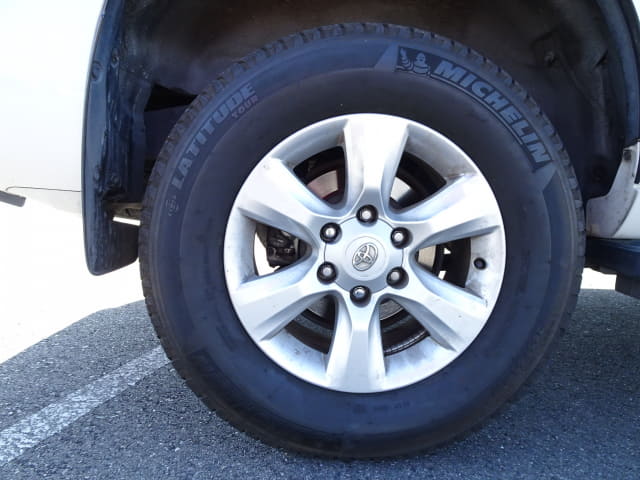 TOYOTA Land Cruiser Prado thumbnail 11