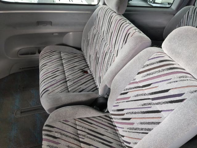 1997 TOYOTA Regius Wagon