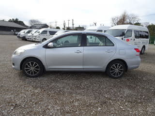 2009 TOYOTA Belta