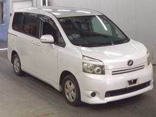 2008 TOYOTA Voxy