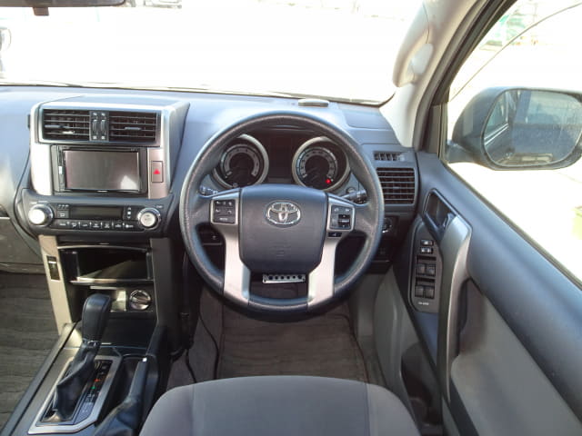 2011 TOYOTA Land Cruiser Prado