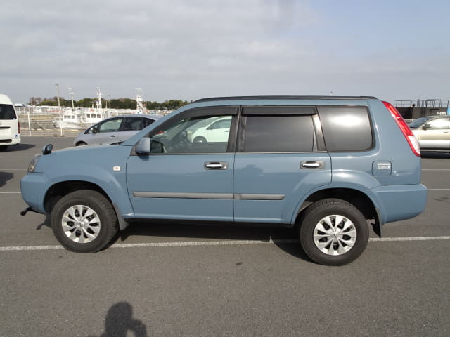 2005 NISSAN X-Trail