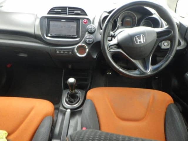 2010 HONDA Fit
