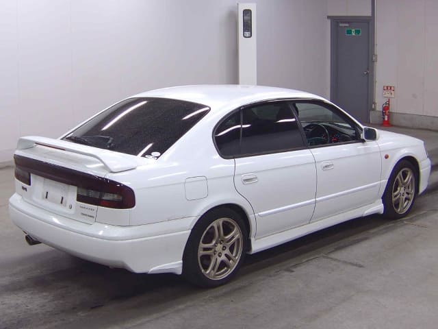 1999 SUBARU Legacy B4