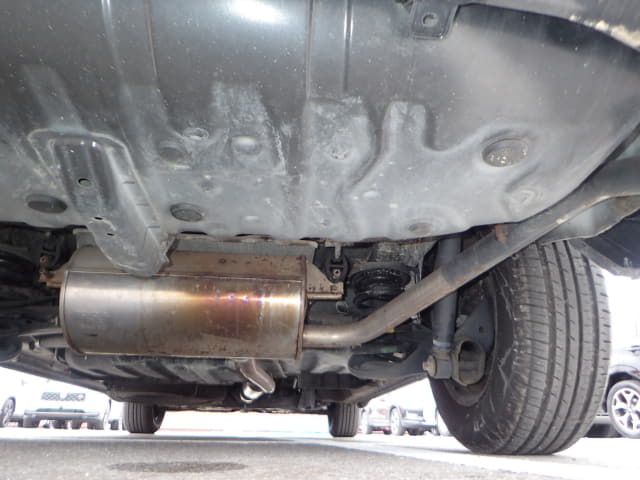 TOYOTA Voxy thumbnail 16
