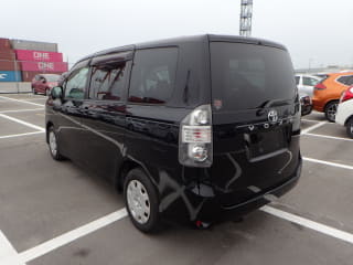 2007 TOYOTA Voxy