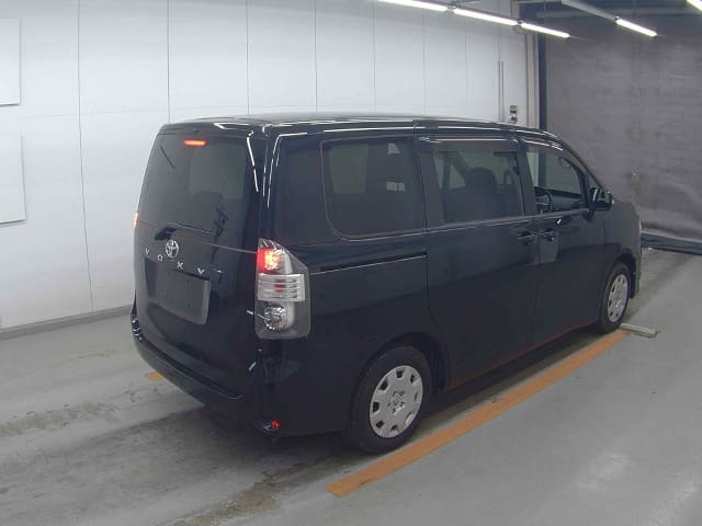 TOYOTA Voxy thumbnail 46
