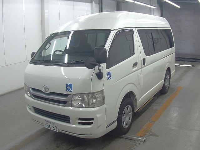 2008 TOYOTA Regiusace Van