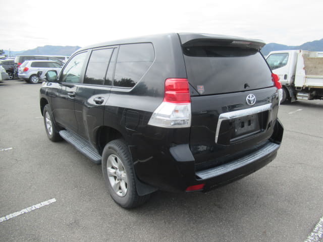 2010 TOYOTA Land Cruiser Prado