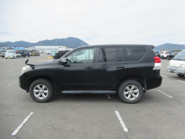 2010 TOYOTA Land Cruiser Prado