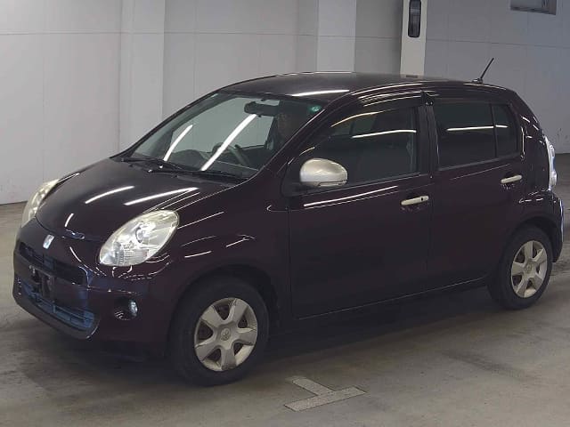 TOYOTA Passo