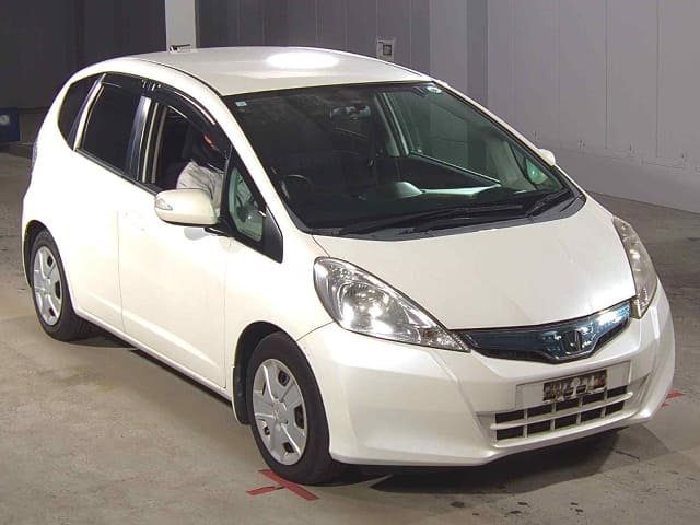 2011 HONDA Fit Hybrid