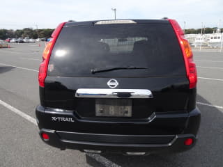 2010 NISSAN X-Trail