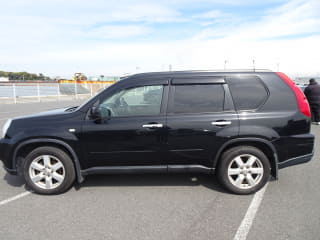 2010 NISSAN X-Trail