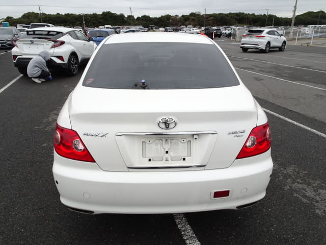 2005 TOYOTA Mark X