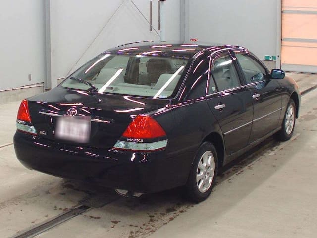 2004 TOYOTA Mark II