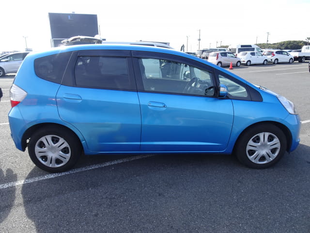 2010 HONDA Fit