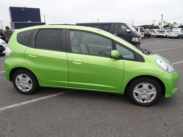 2011 HONDA Fit Hybrid