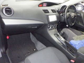 2011 MAZDA Axela Sport