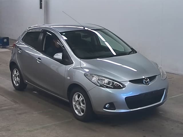 2011 MAZDA Demio