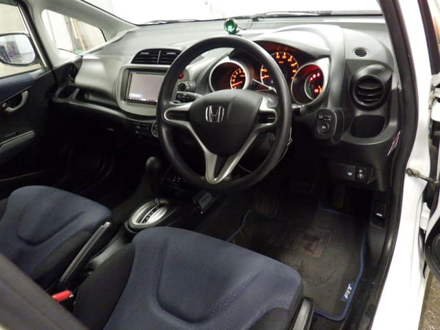 2009 HONDA Fit
