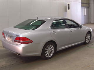 2010 TOYOTA Crown