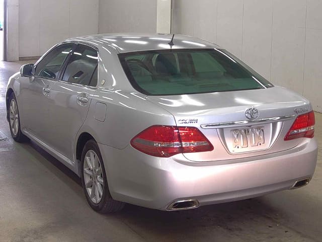 2010 TOYOTA Crown