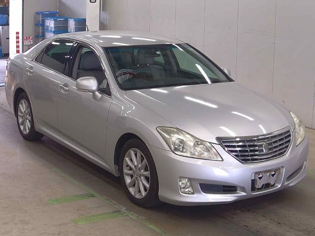 2010 TOYOTA Crown