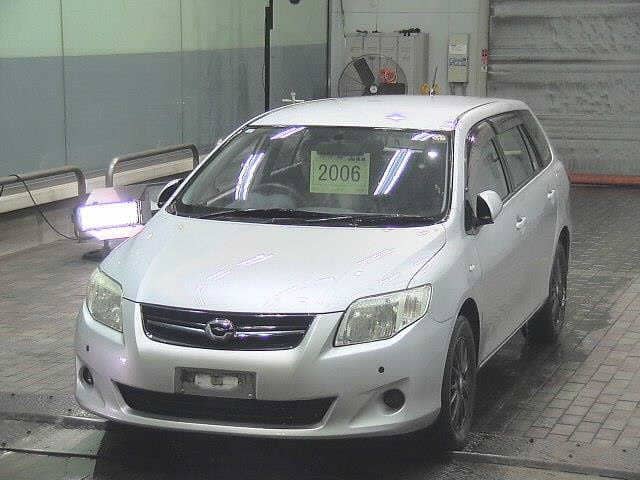 TOYOTA Corolla Fielder