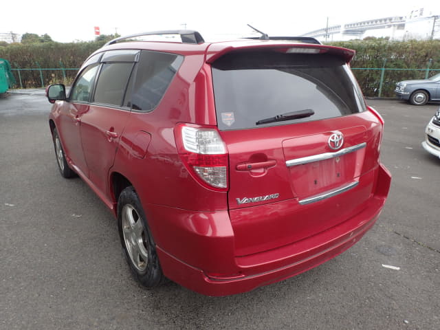 TOYOTA Vanguard thumbnail 3