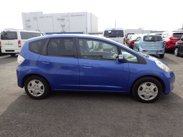 2011 HONDA Fit Hybrid