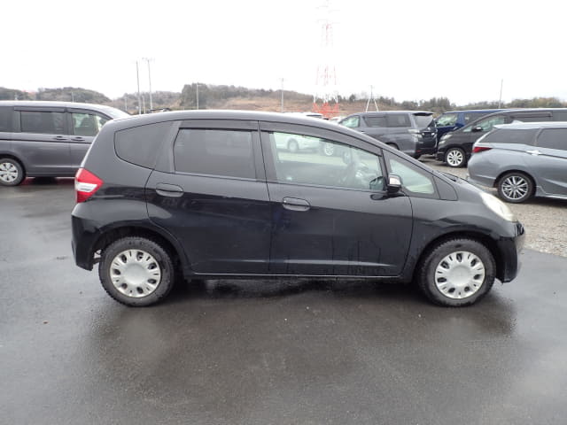 2011 HONDA Fit