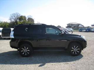 2011 TOYOTA Land Cruiser Prado