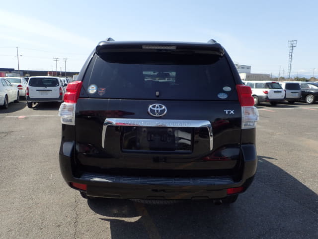 2011 TOYOTA Land Cruiser Prado